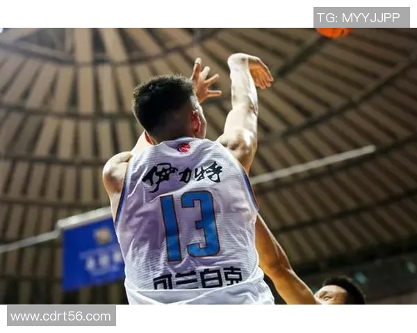 可兰白克的传奇人生与其对现代文化的深远影响探讨